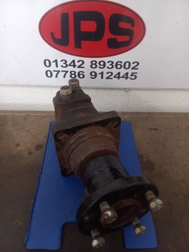 Rear hydraulic wheel motor - wheel, x