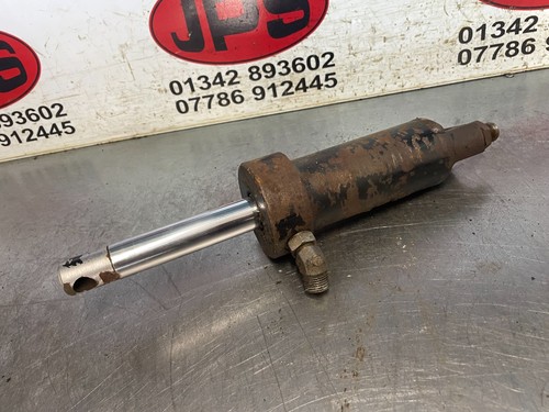 Hydraulic cylinder lift - , x