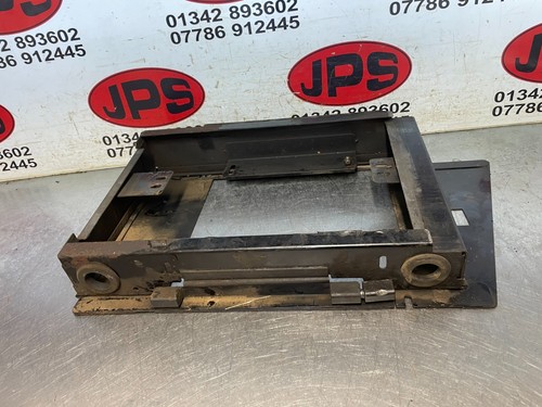 Hydraulic oil cooler - , housing